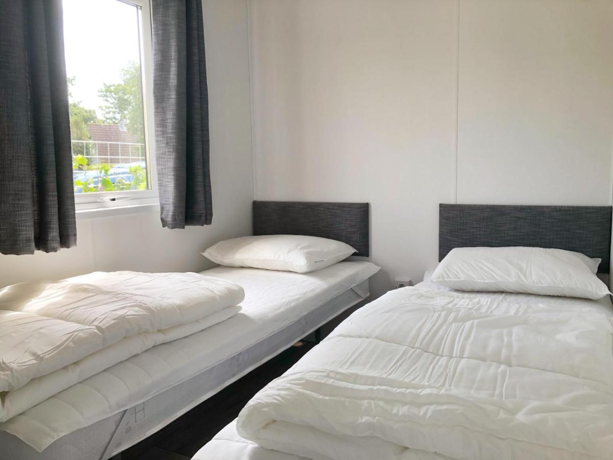 Chalet 579 Op Recreatiepark De Wielen 신트 마르턴 외부 사진